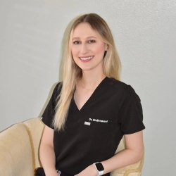 Viviana Stellenwerf